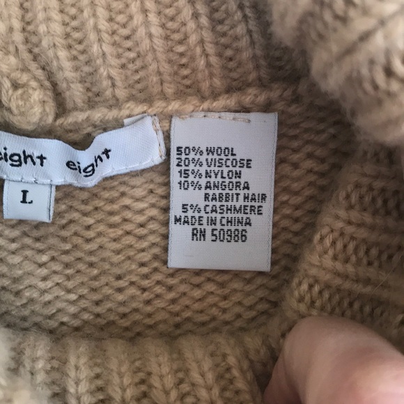 Wool Sweater, Beautiful Pattern. - Picture 5 of 5